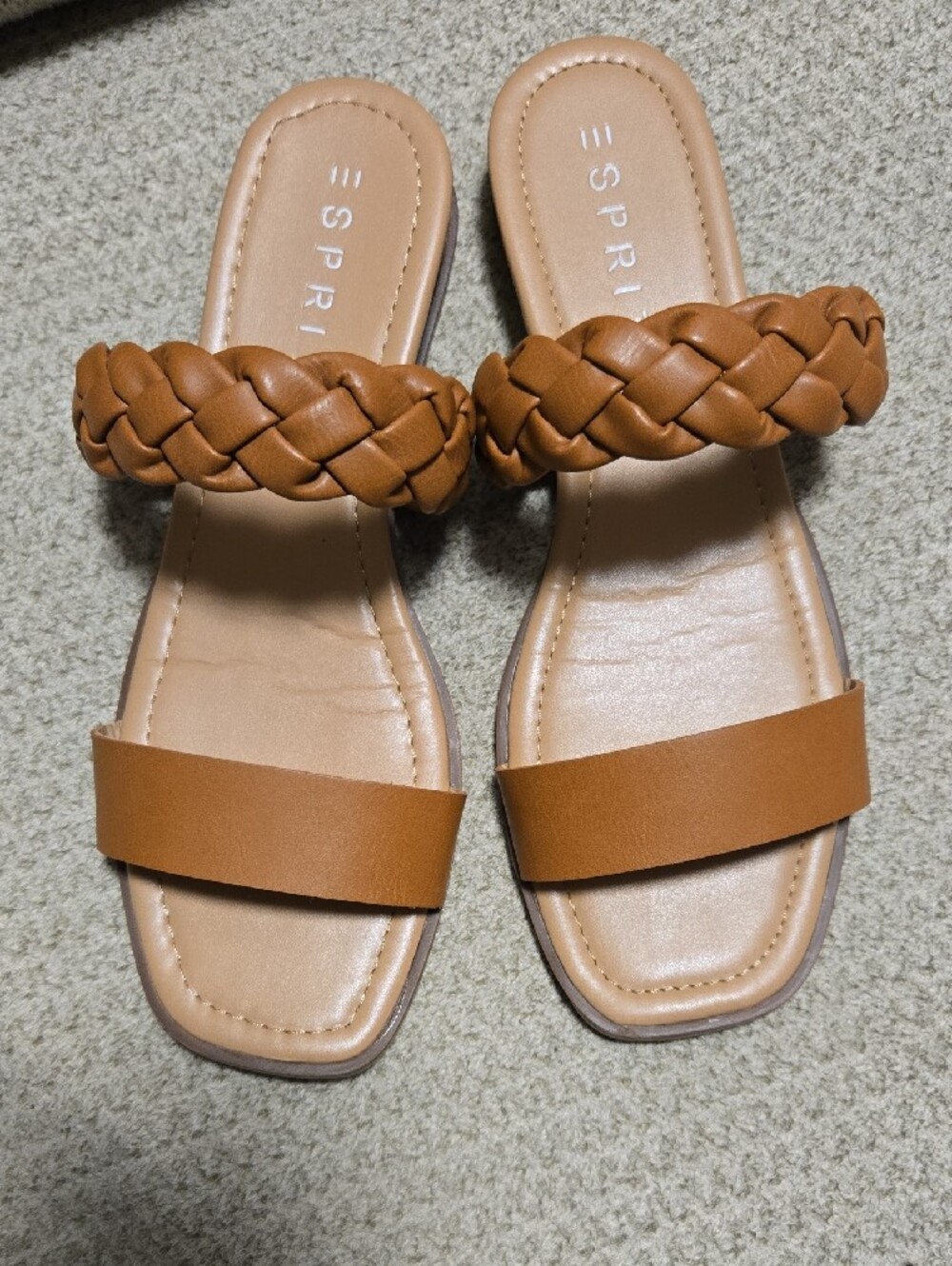 Esprit Winsley Tan Braided & Smooth Dual-Strap Slide Sandals Size 8 - Picture 2 of 5